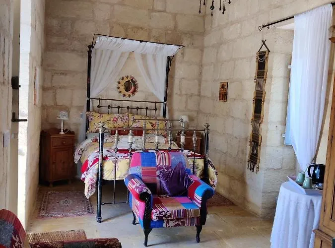 The Garden Gate Sannat