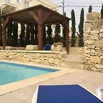The Garden Gate 3* 사넷