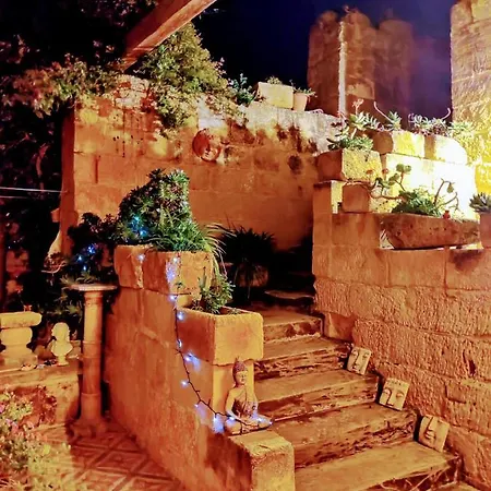 The Garden Gate Sannat