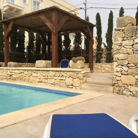 The Garden Gate 3* Sannat